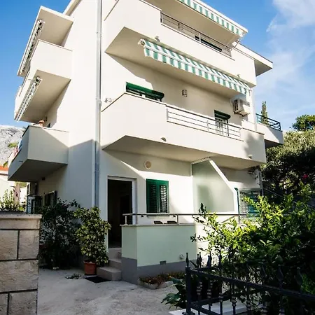 Apartment By The Sea Promajna, Makarska - 2605 Promajna