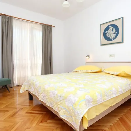 Apartment By The Sea Promajna, Makarska - 2605