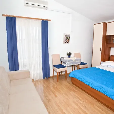 By The Sea Promajna, Makarska - 2605 Apartment Promajna
