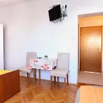 By The Sea Promajna, Makarska - 2605 Apartament