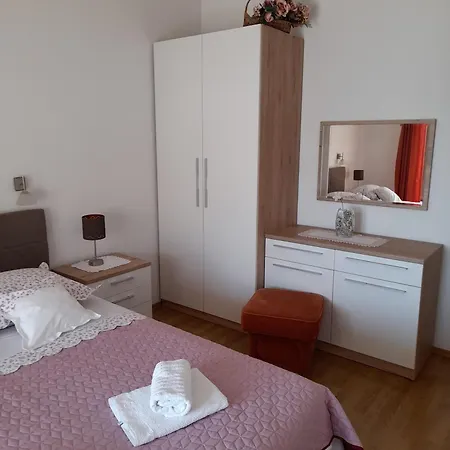 By The Sea Promajna, Makarska - 2605 Apartment *